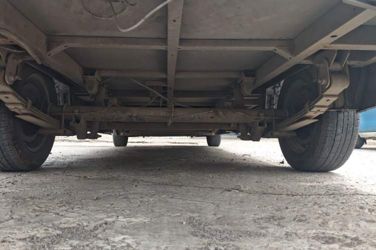 Used New Gonow Aoteng  Chassis Rear