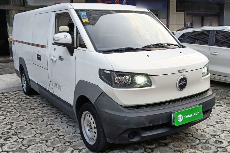 Used New Gonow Aoteng 2022 Pure Electric Van 41.93 kWh Hengtian Guoxuan Front Right 45 Deg