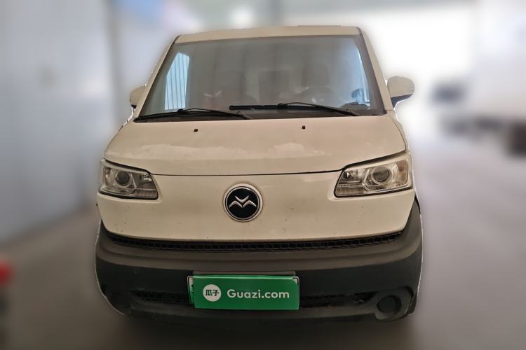 Used New Gonow Aoteng 2022 Pure Electric Van 41.93 kWh Hengtian Guoxuan Front