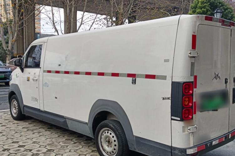 Used New Gonow Aoteng 2022 Pure Electric Van 41.93 kWh Hengtian Guoxuan Left Side