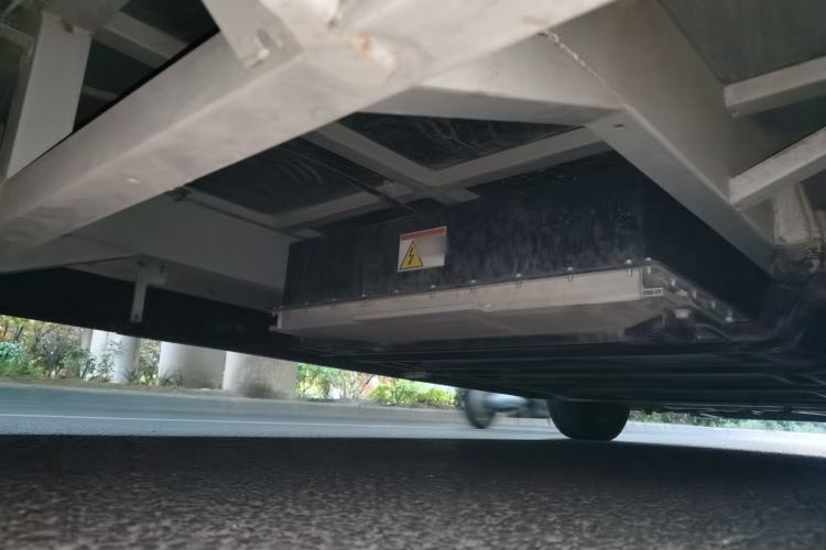Used New Gonow Aoteng 2024 Pro Standard Edition 41.93 kWh Tianjin Hengtian Chassis Rear Right