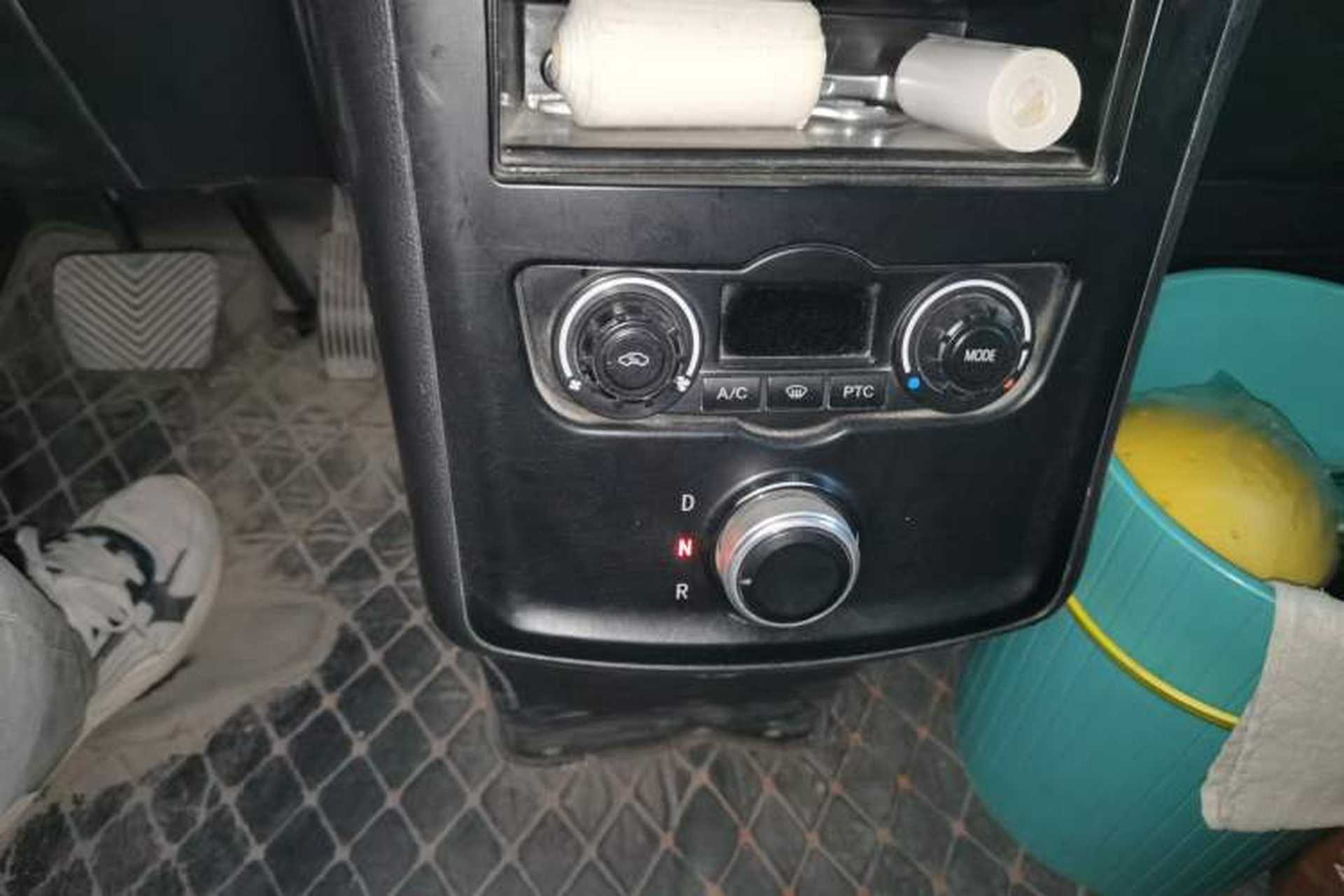 Used New Gonow Aoteng 2024 Pro Standard Edition 41.93 kWh Tianjin Hengtian Gear Lever
