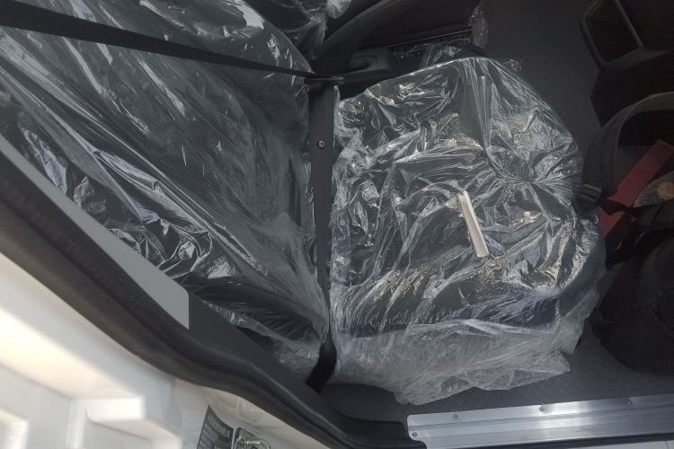 Used New Gonow Aoteng 2024 Pro Standard Edition 41.93 kWh Tianjin Hengtian Right Front Seat