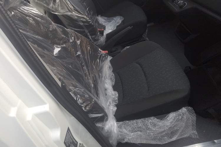 Used New Gonow Aoteng 2024 Pro Standard Edition 41.93 kWh Tianjin Hengtian Right Front Seat