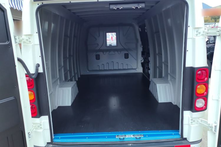 Used New Gonow Aoteng 2024 Pro Standard Edition 41.93 kWh Tianjin Hengtian Trunk