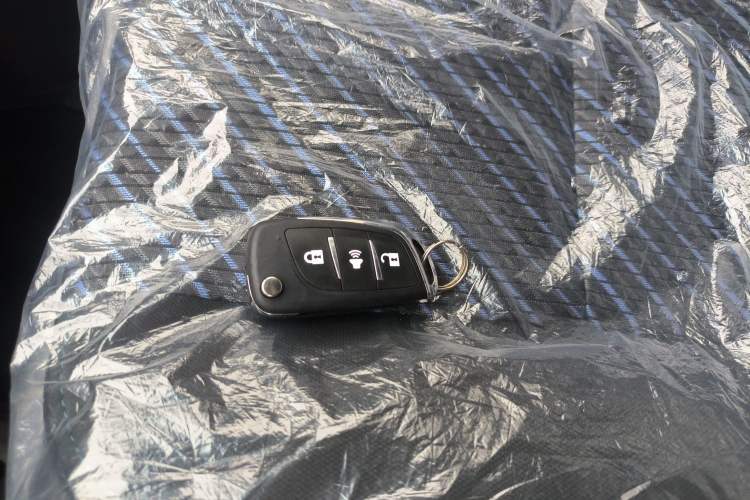 Used New Gonow Ruizheng L 2024 39.6 kWh Tianjin Guoxuan Interior 1