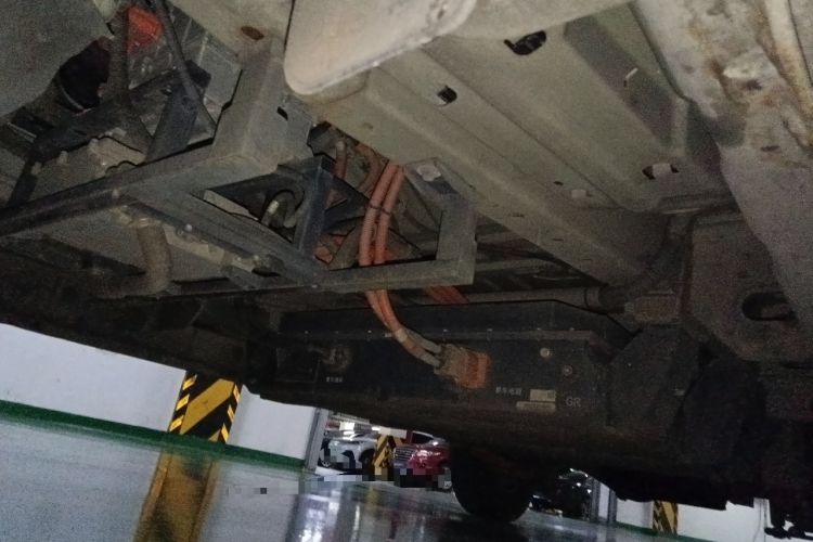 Used New Gonow Shuailing 2023 Standard Range with 41.64 kWh Lishen Power Chassis Front Left