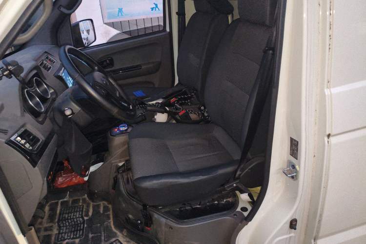 Used New Gonow Shuailing 2023 Standard Range 41.93 kWh Tianjin Guoxuan Left Front Seat