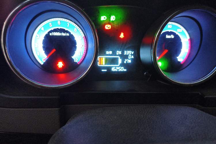 Used New Gonow Shuailing 2023 Standard Range 41.93 kWh Tianjin Guoxuan Odometer Close Up