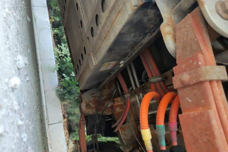 Used New Gonow Shuailing  Chassis Rear Left