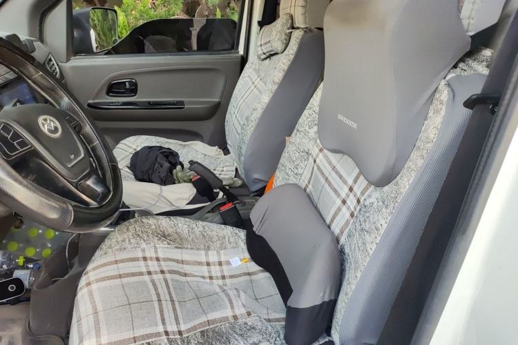 Used New Gonow Shuailing  Left Front Seat