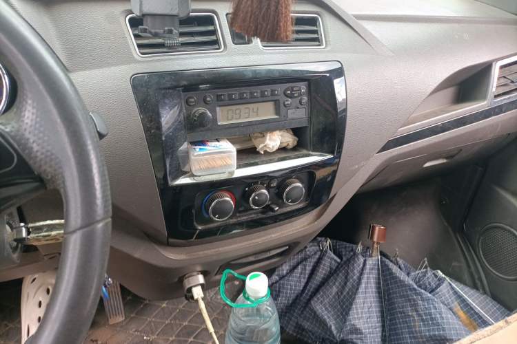 Used New Gonow Shuailing 2022 Standard Range with 41.64 kWh Lishen Power Audio And AC Panel