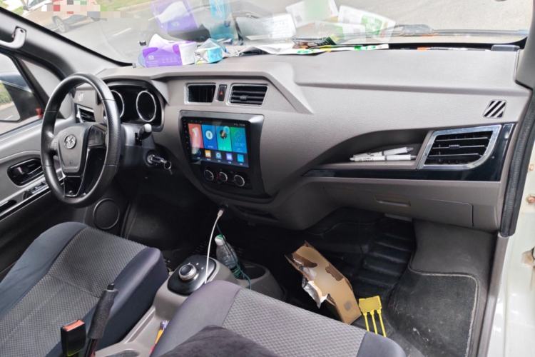 Used New Gonow Shuailing 2022 Standard Range 41.93 kWh Tianjin Hengtian Center Console