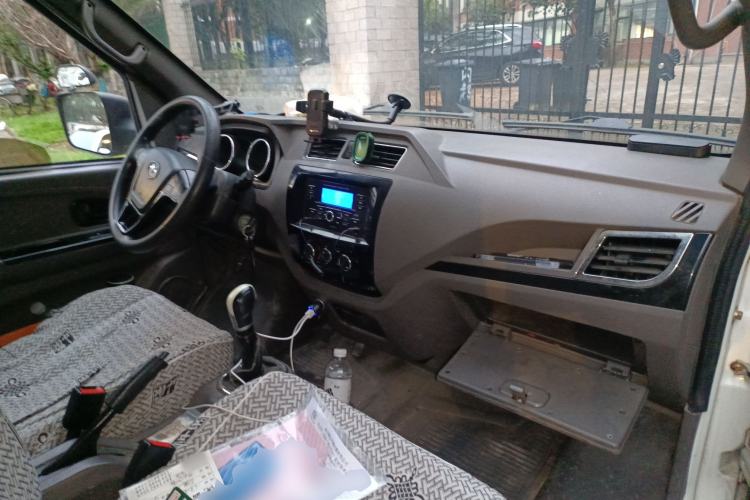 Used New Gonow Shuailing 2022 Standard Range with 41.64 kWh Lishen Power Center Console
