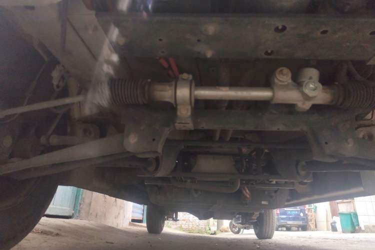 Used New Gonow Shuailing 2022 Standard Range with 41.64 kWh Lishen Power Chassis Front