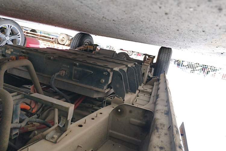Used New Gonow Shuailing 2022 Long-Range Version 49.92 kWh Chassis Front Right