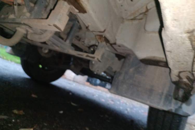 Used New Gonow Shuailing 2022 Standard Range with 41.64 kWh Lishen Power Chassis Front Right