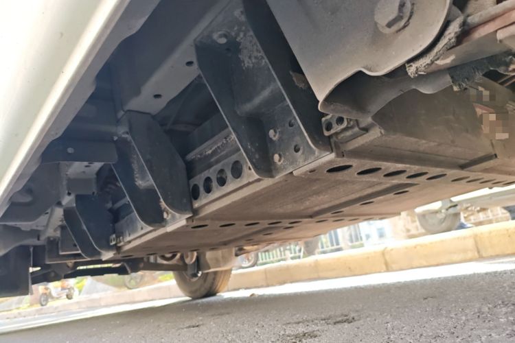 Used New Gonow Shuailing 2022 Standard Range with 41.64 kWh Lishen Power Chassis Rear Left