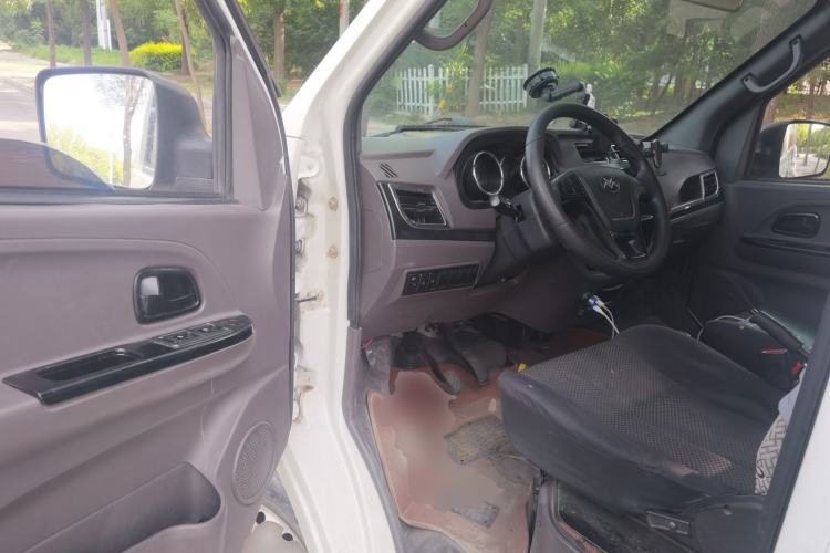 Used New Gonow Shuailing 2022 Standard Range with 41.64 kWh Lishen Power Driver Seat