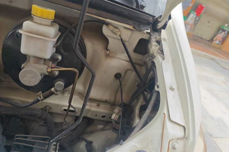 Used New Gonow Shuailing 2022 Standard Range with 41.64 kWh Lishen Power Engine Bay Left