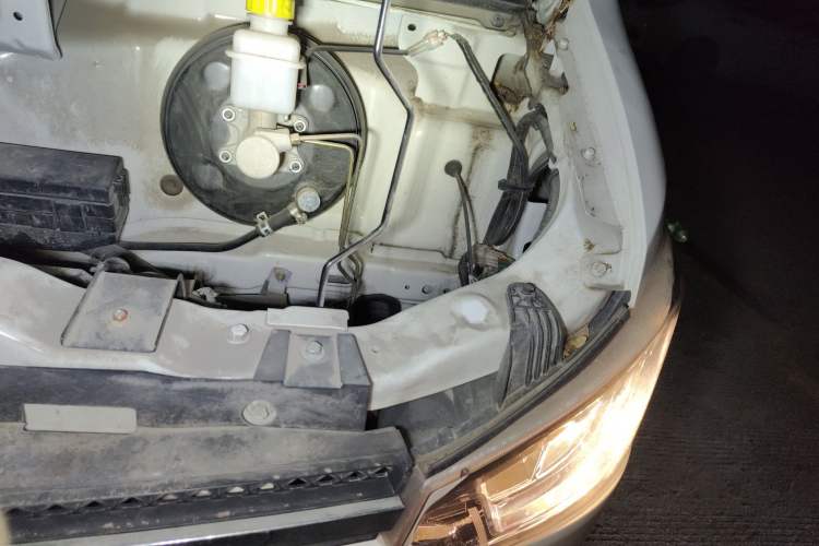 Used New Gonow Shuailing 2022 Standard Range with 41.64 kWh Lishen Power Engine Bay Left