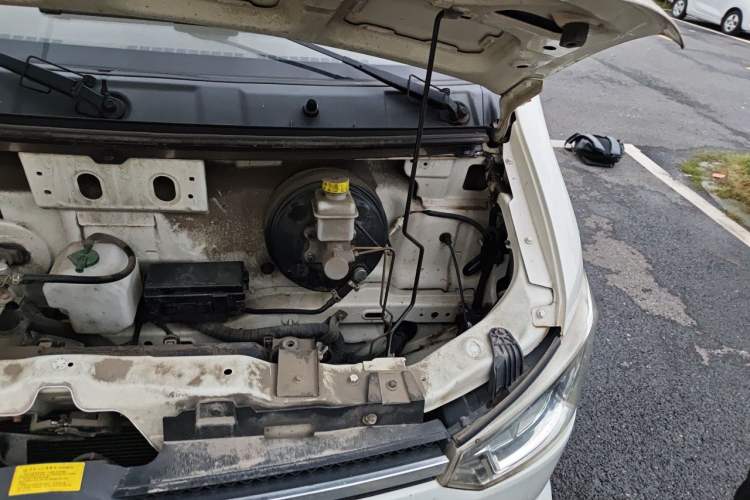 Used New Gonow Shuailing 2022 Standard Range 41.93 kWh Tianjin Hengtian Engine Bay Left