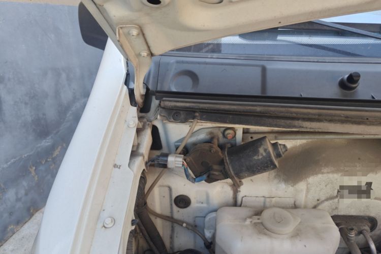 Used New Gonow Shuailing 2022 Standard Range with 41.64 kWh Lishen Power Engine Bay Right