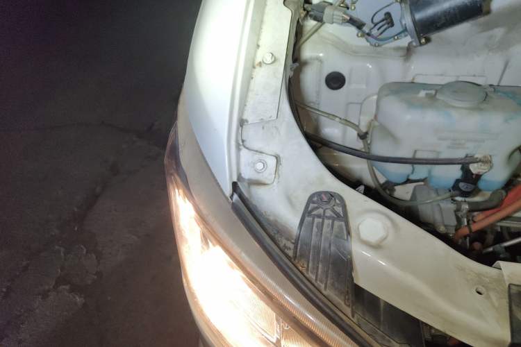 Used New Gonow Shuailing 2022 Standard Range with 41.64 kWh Lishen Power Engine Bay Right