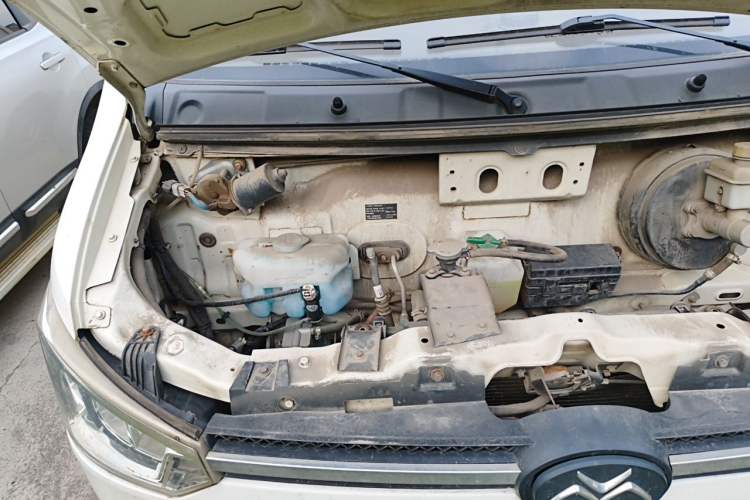 Used New Gonow Shuailing 2022 Long-Range Version 49.92 kWh Engine Bay Right