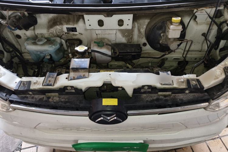 Used New Gonow Shuailing 2022 Standard Range with 41.64 kWh Lishen Power Engine Bay