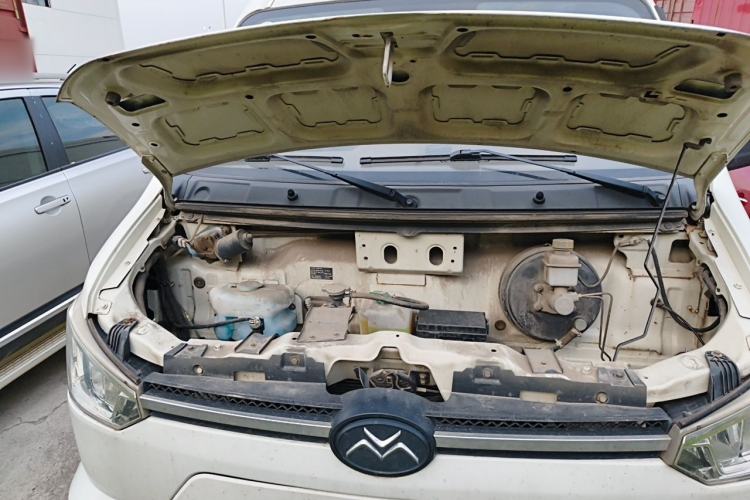 Used New Gonow Shuailing 2022 Long-Range Version 49.92 kWh Engine Bay