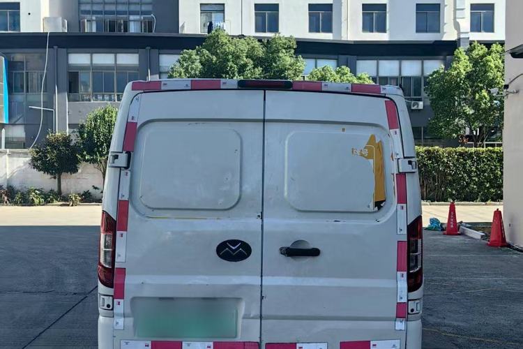 Used New Gonow Shuailing 2022 Standard Range with 41.64 kWh Lishen Power Exterior 5