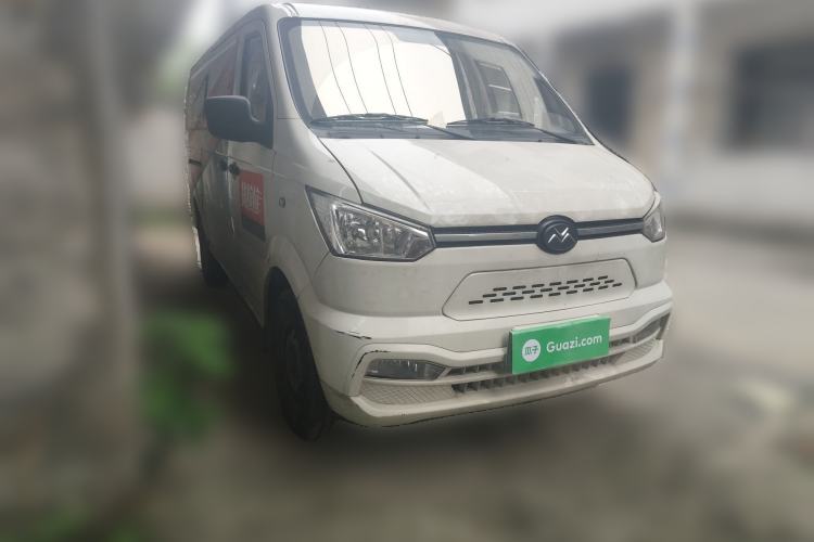 Used New Gonow Shuailing 2022 Standard Range with 41.64 kWh Lishen Power Front Right 45 Deg
