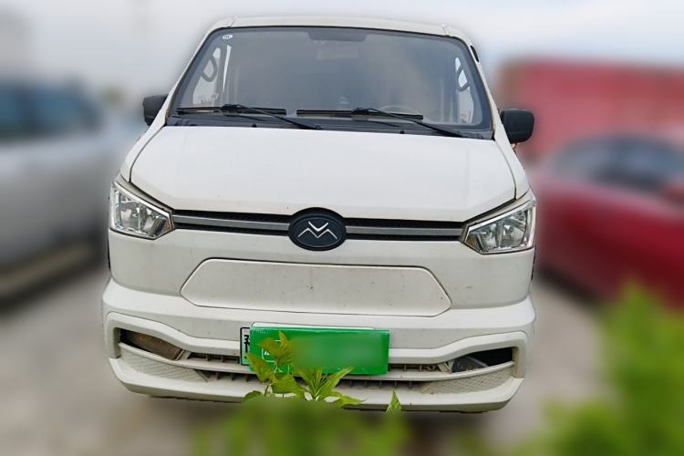 Used New Gonow Shuailing 2022 Long-Range Version 49.92 kWh Front