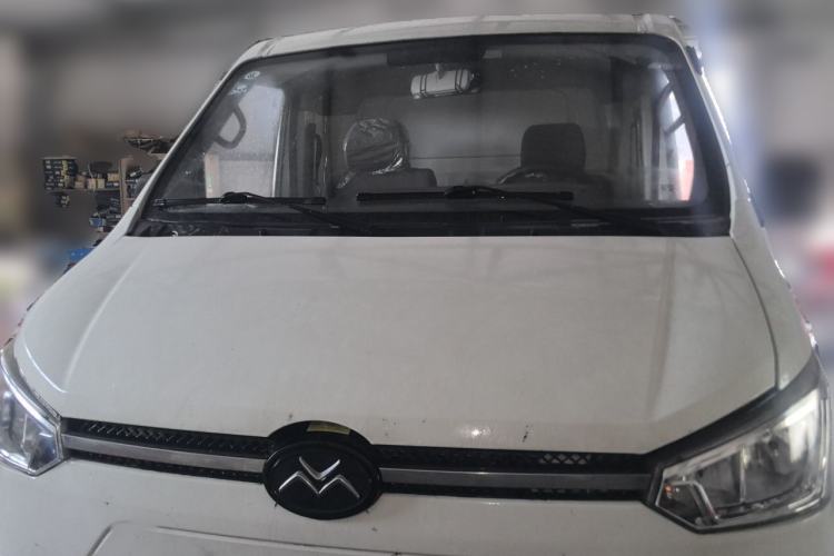 Used New Gonow Shuailing 2022 Standard Range with 41.64 kWh Lishen Power Front