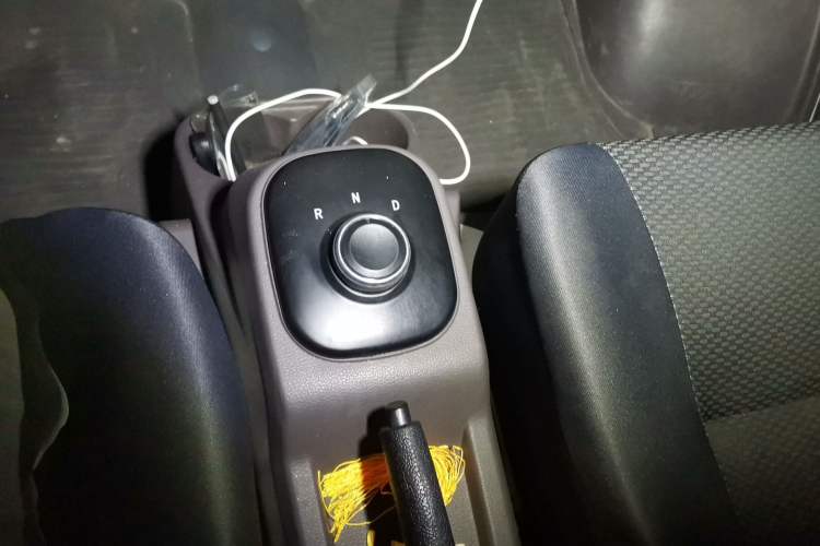 Used New Gonow Shuailing 2022 Standard Range 41.93 kWh Tianjin Hengtian Gear Lever