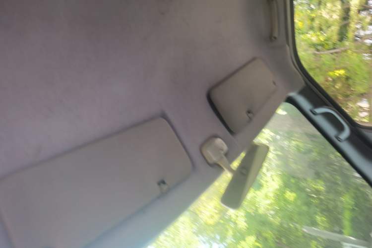Used New Gonow Shuailing 2022 Standard Range with 41.64 kWh Lishen Power Headliner