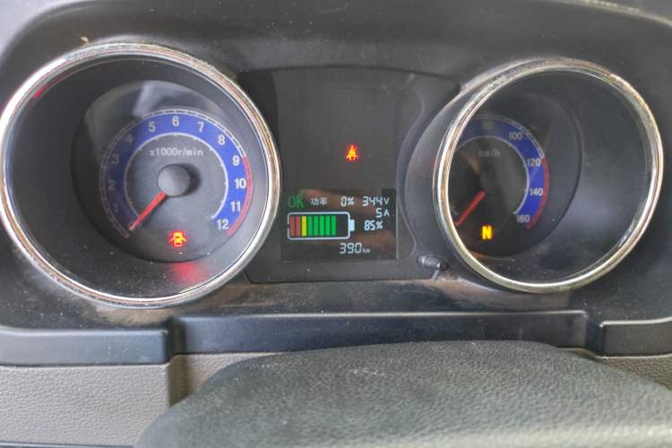 Used New Gonow Shuailing 2022 Standard Range with 41.64 kWh Lishen Power Instrument Cluster