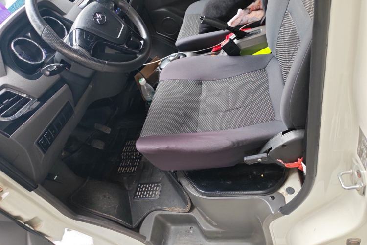 Used New Gonow Shuailing 2022 Standard Range 41.93 kWh Tianjin Hengtian Left Front Seat