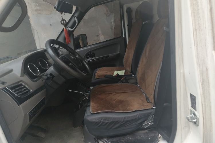 Used New Gonow Shuailing 2022 Standard Range with 41.64 kWh Lishen Power Left Rear Seat