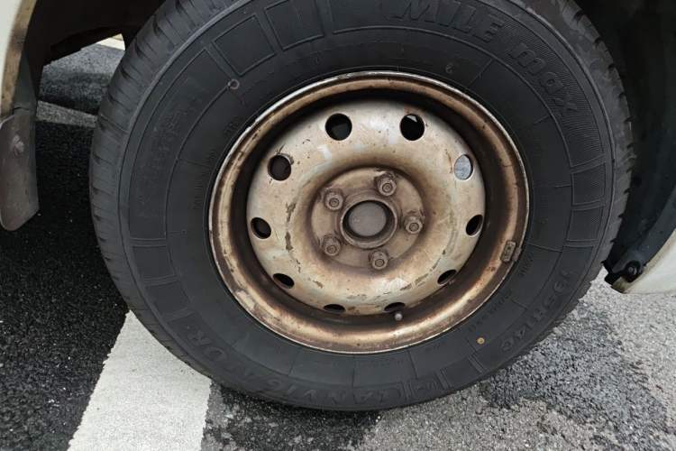 Used New Gonow Shuailing 2022 Standard Range 41.93 kWh Tianjin Hengtian Right Front Wheel Hub