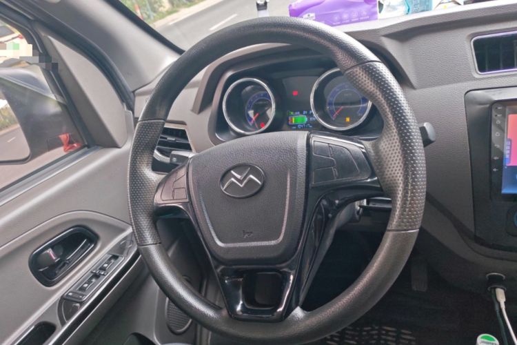 Used New Gonow Shuailing 2022 Standard Range 41.93 kWh Tianjin Hengtian Steering Wheel