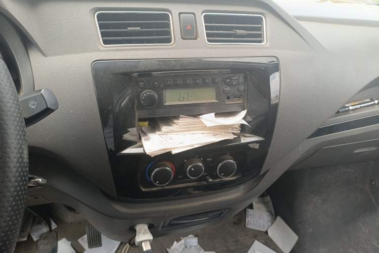 Used New Gonow Shuailing 2023 Standard Range 41.93 kWh Tianjin Guoxuan Audio And AC Panel