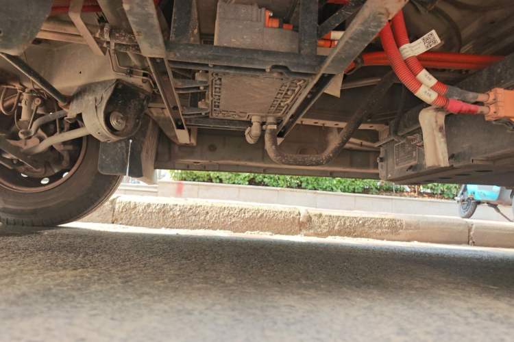 Used New Gonow Shuailing 2023 Standard Range 41.93 kWh Tianjin Hengtian Chassis Front Left
