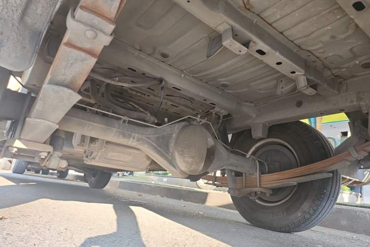Used New Gonow Shuailing 2023 Standard Range with 41.64 kWh Lishen Power Chassis Rear Left