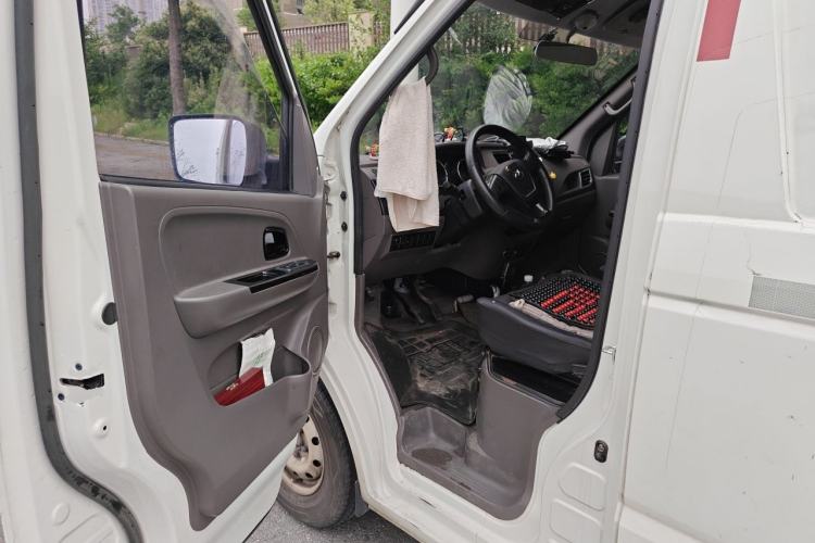 Used New Gonow Shuailing 2023 Standard Range with 41.64 kWh Lishen Power Driver Seat