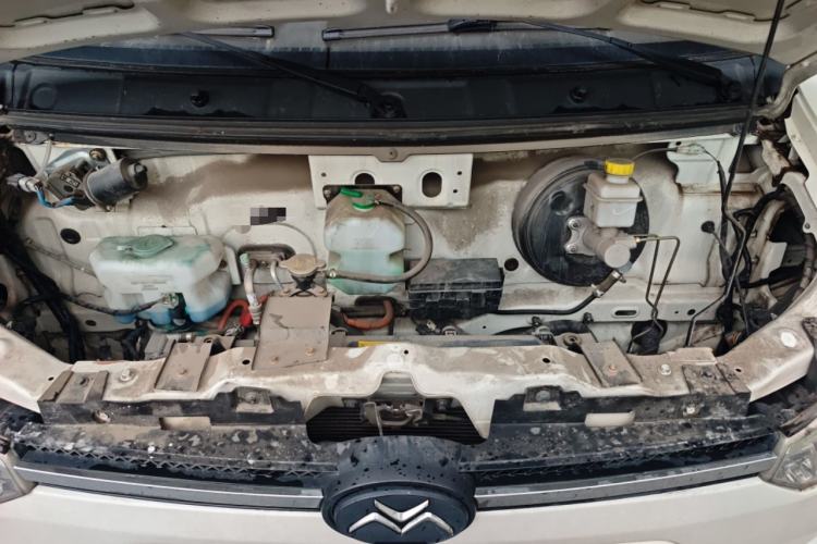 Used New Gonow Shuailing 2023 Standard Range 41.93 kWh Tianjin Hengtian Engine Bay
