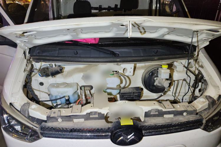 Used New Gonow Shuailing 2023 Standard Range 41.93 kWh Tianjin Hengtian Engine Bay