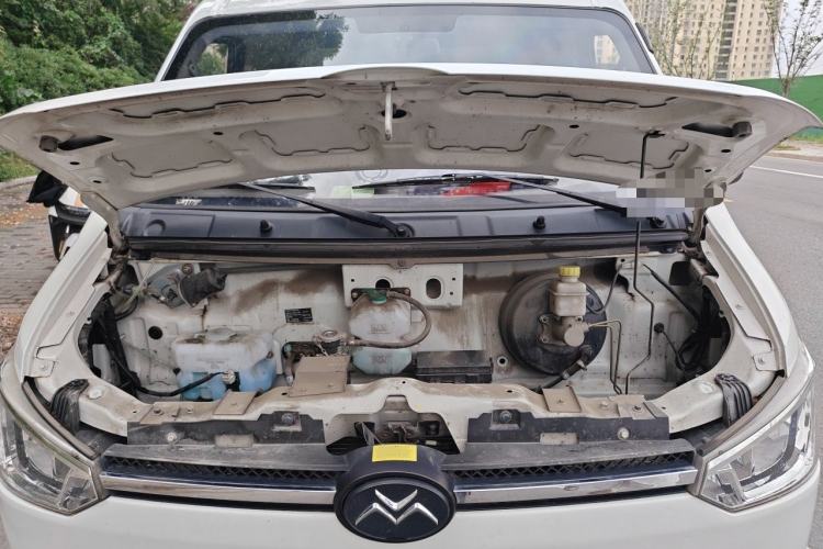 Used New Gonow Shuailing 2023 Standard Range with 41.64 kWh Lishen Power Engine Bay