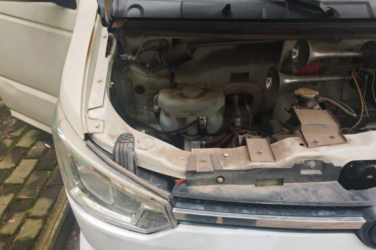 Used New Gonow Shuailing 2023 Standard Range 41.93 kWh Tianjin Guoxuan Engine Bay Right